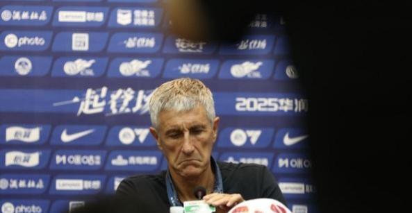 任何胜算, 前退出了争, 但是足协杯 任何胜算, 前退出了争, 但是足协杯